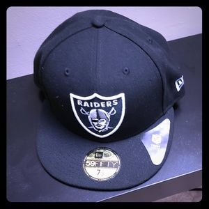 New Era Raiders Hat 7 1/2